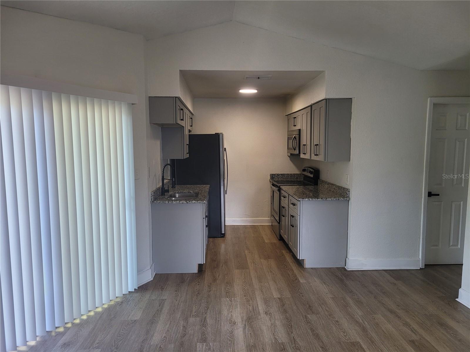 1236 Dovehill Dr #1248 Property Photo 6