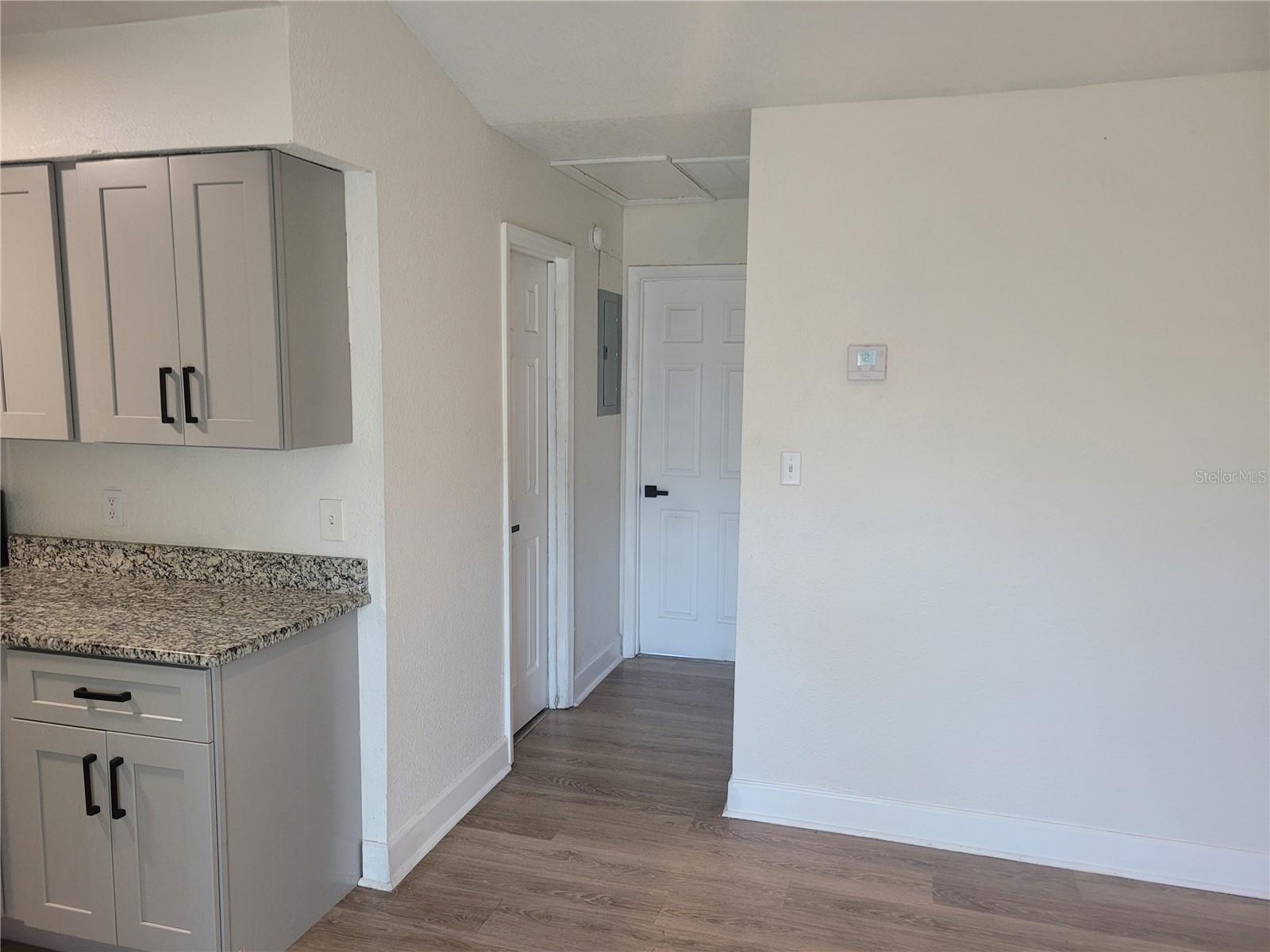 1236 Dovehill Dr #1248 Property Photo 8