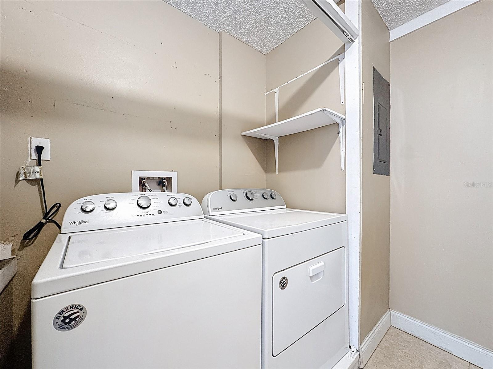 6582 Meritmoor Cir Property Photo 23