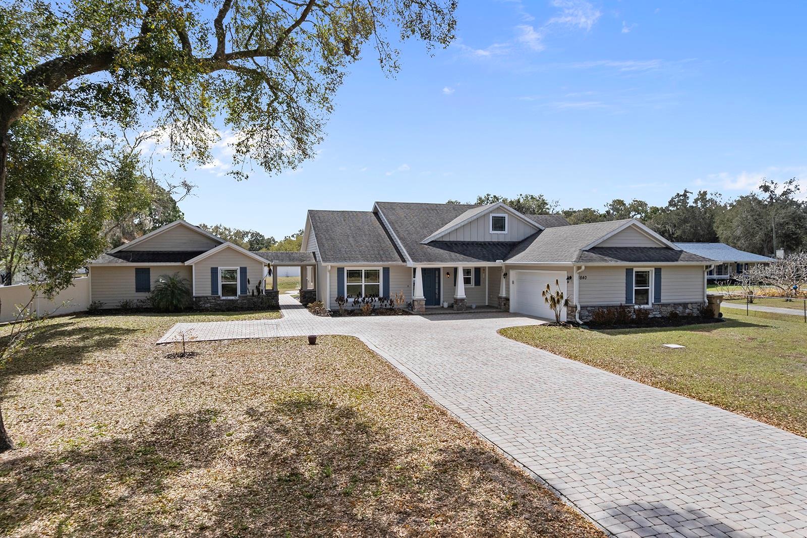 4840 OLD OAK TRL Property Photo 1