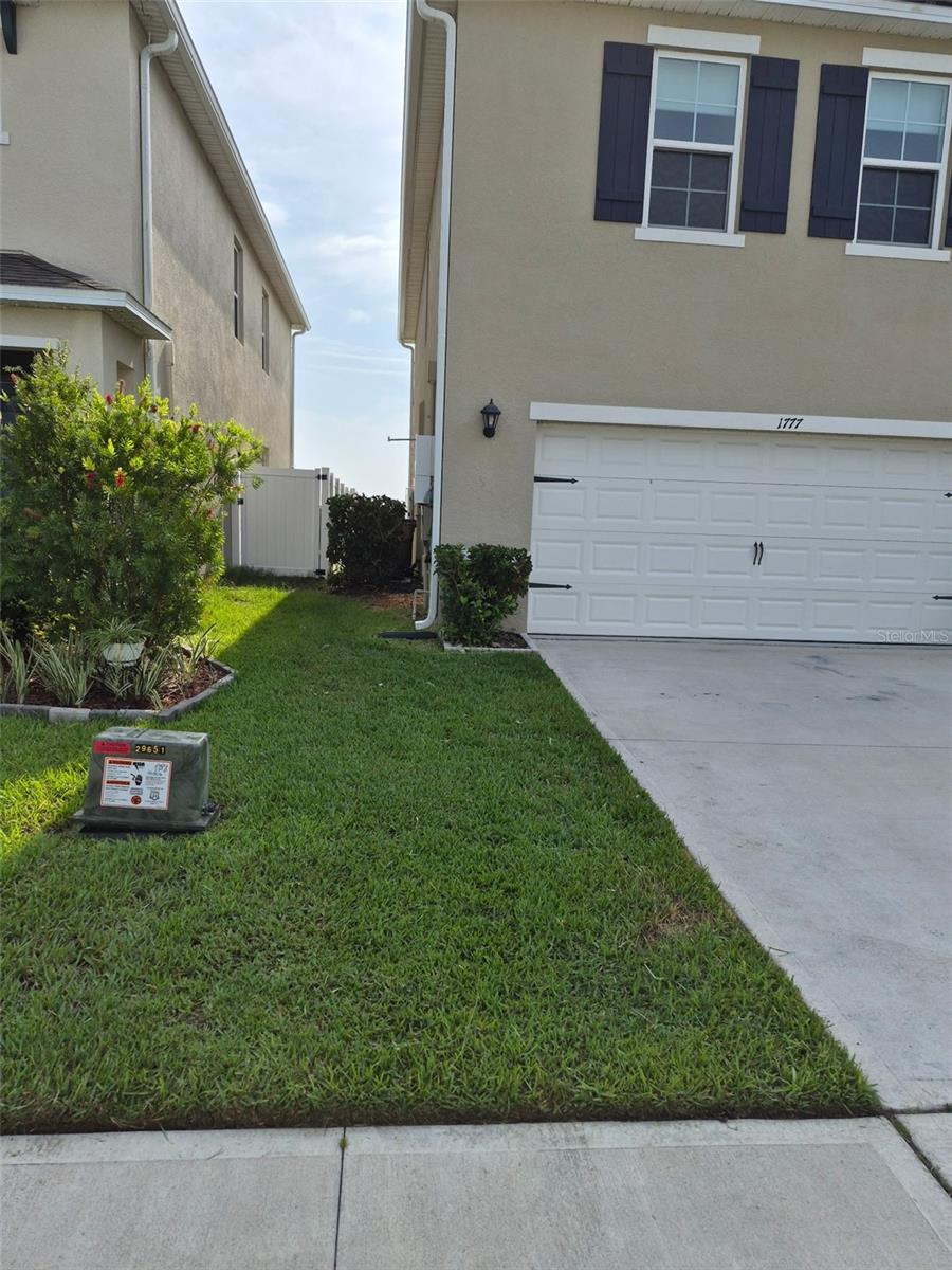1777 Walnut Creek Dr Property Photo 9