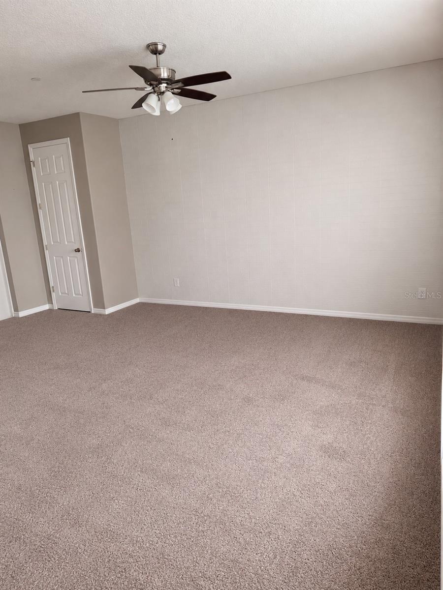 9708 Old Patina Way Property Photo 8