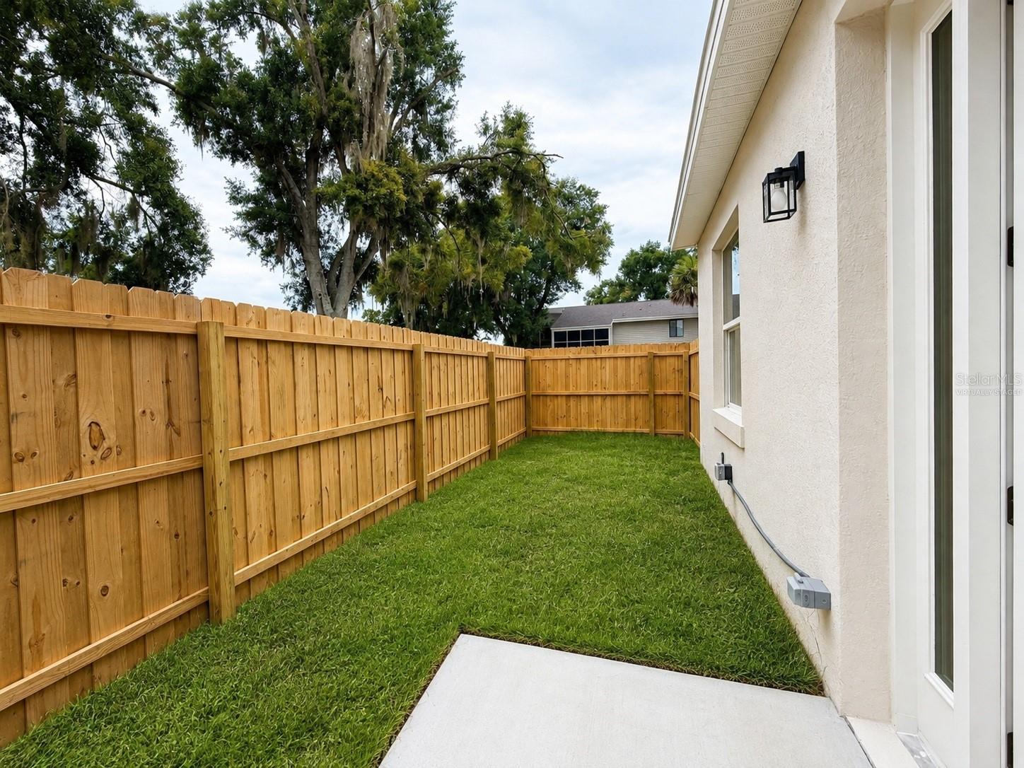 1411 Oak Pl #b Property Photo 9