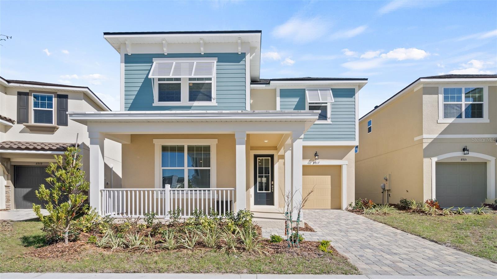 8917 Coconut Breeze Dr Property Photo 1