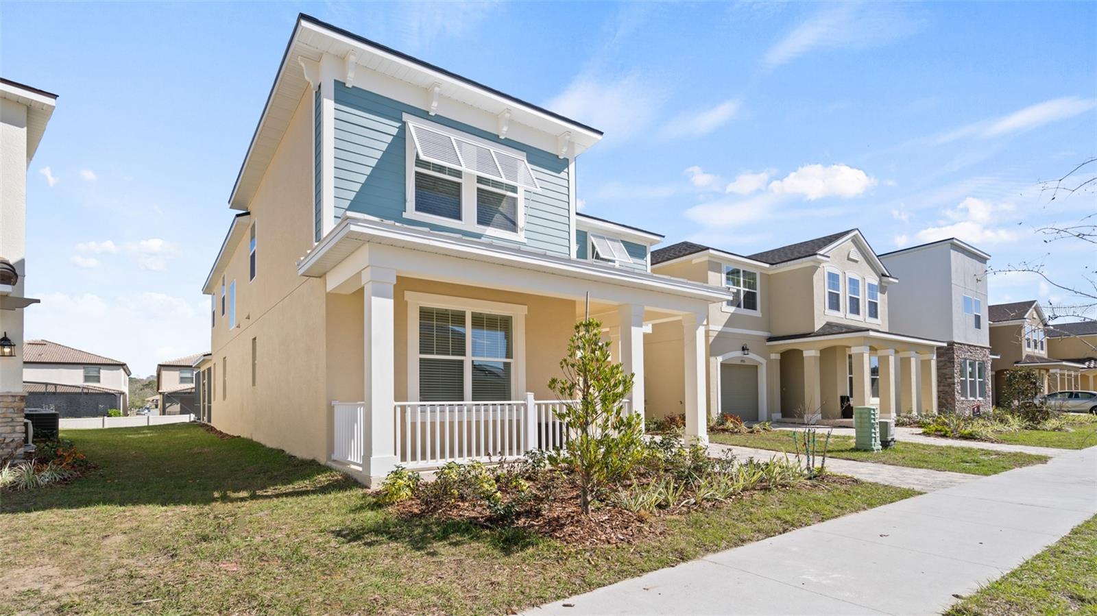 8917 Coconut Breeze Dr Property Photo 6