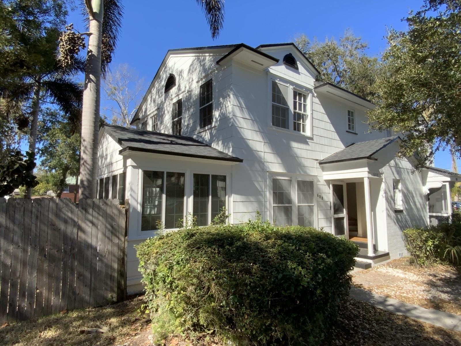 608 Highland Ave Property Photo 6