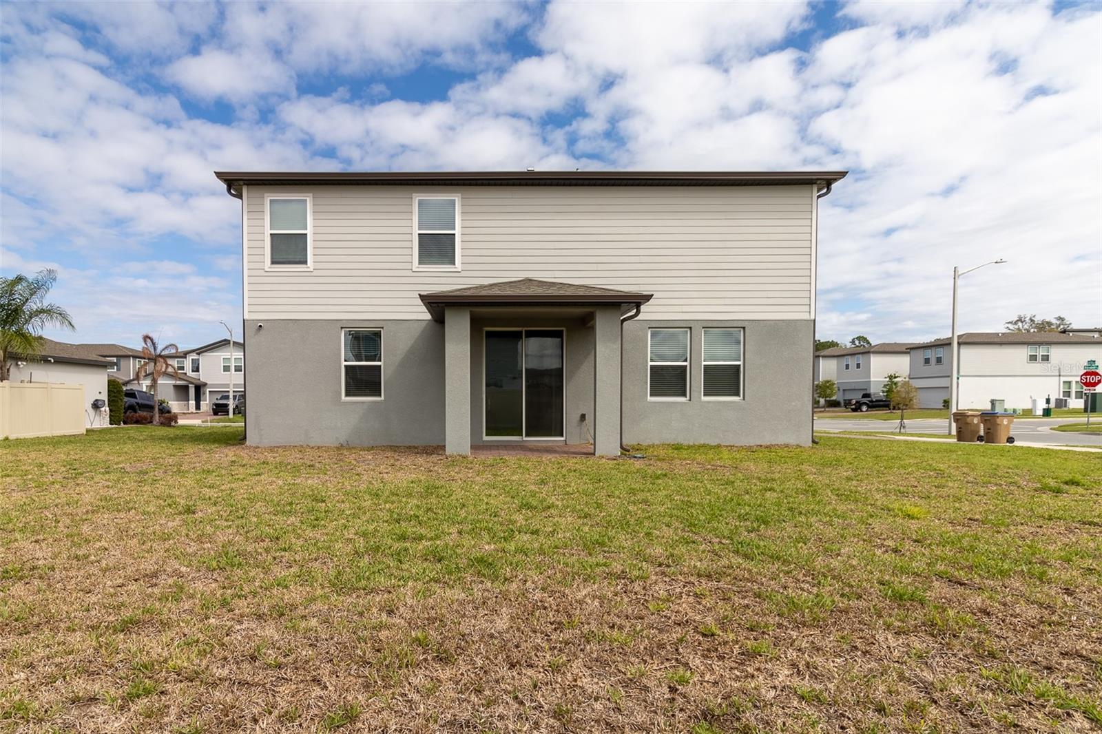 5298 Meredrew Ln Property Photo 6