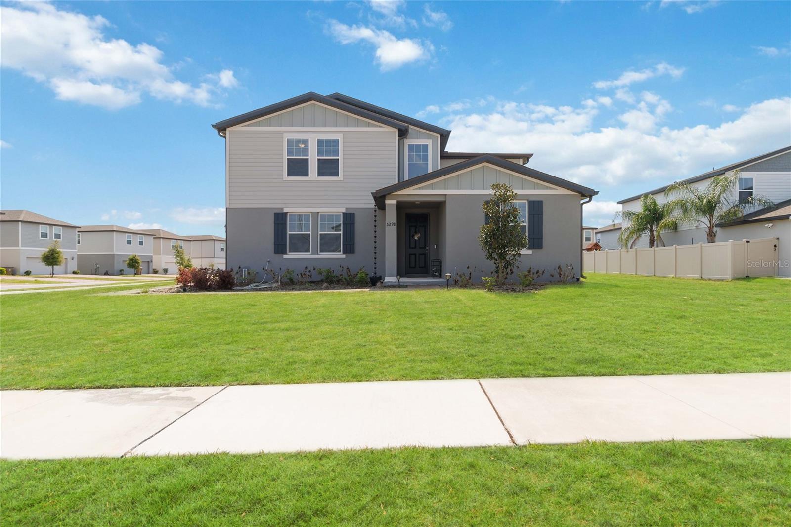 5298 Meredrew Ln Property Photo 7