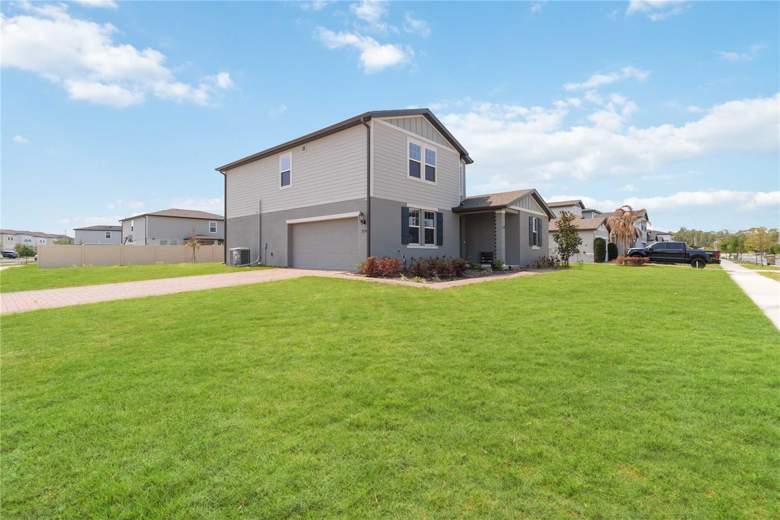 5298 Meredrew Ln Property Photo 9
