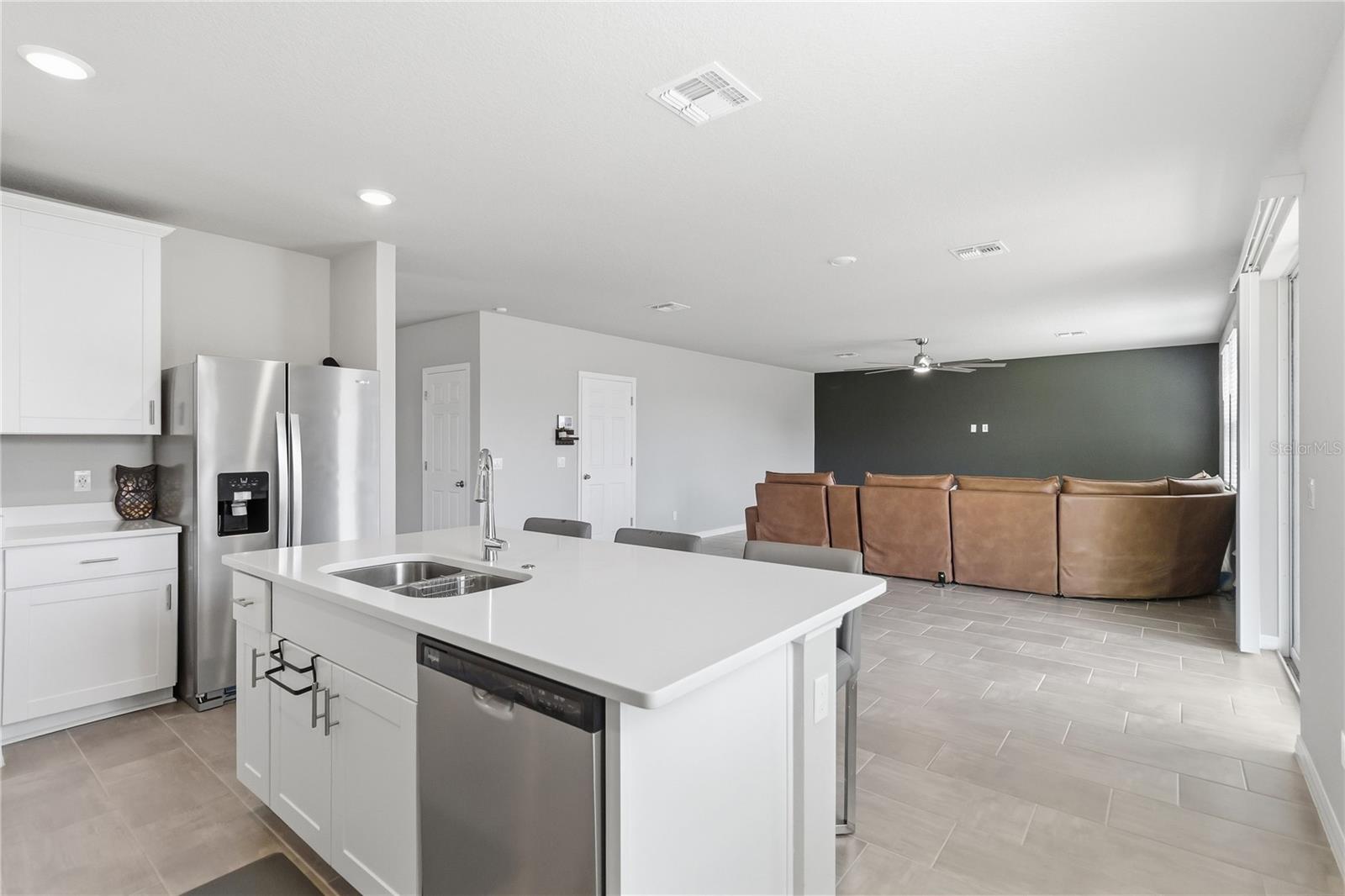 5298 Meredrew Ln Property Photo 23