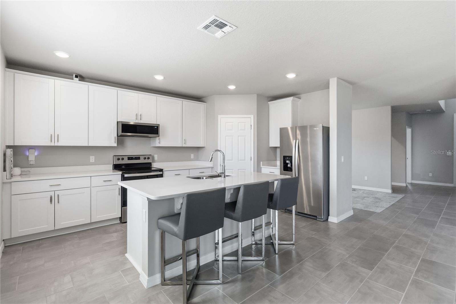 5298 Meredrew Ln Property Photo 25
