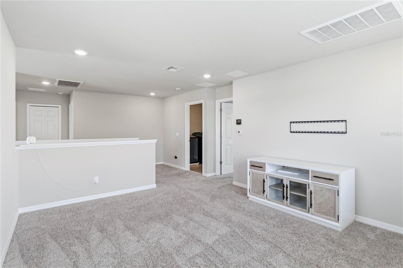 5298 Meredrew Ln Property Photo 34