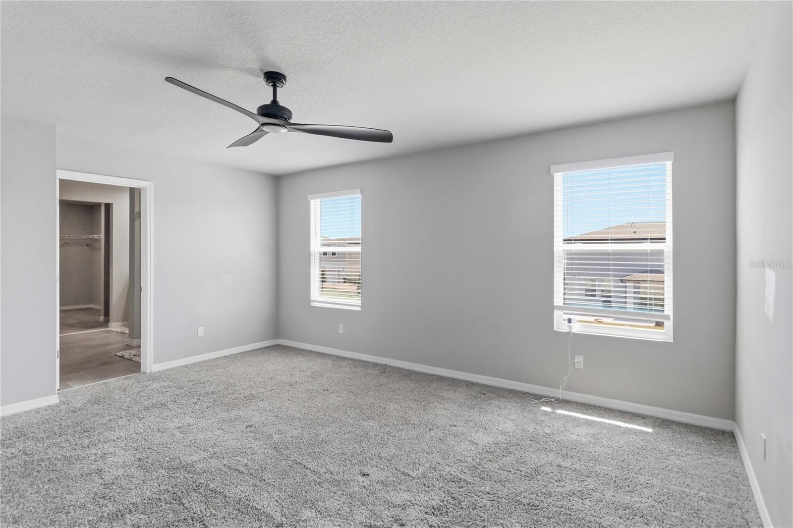 5298 Meredrew Ln Property Photo 37