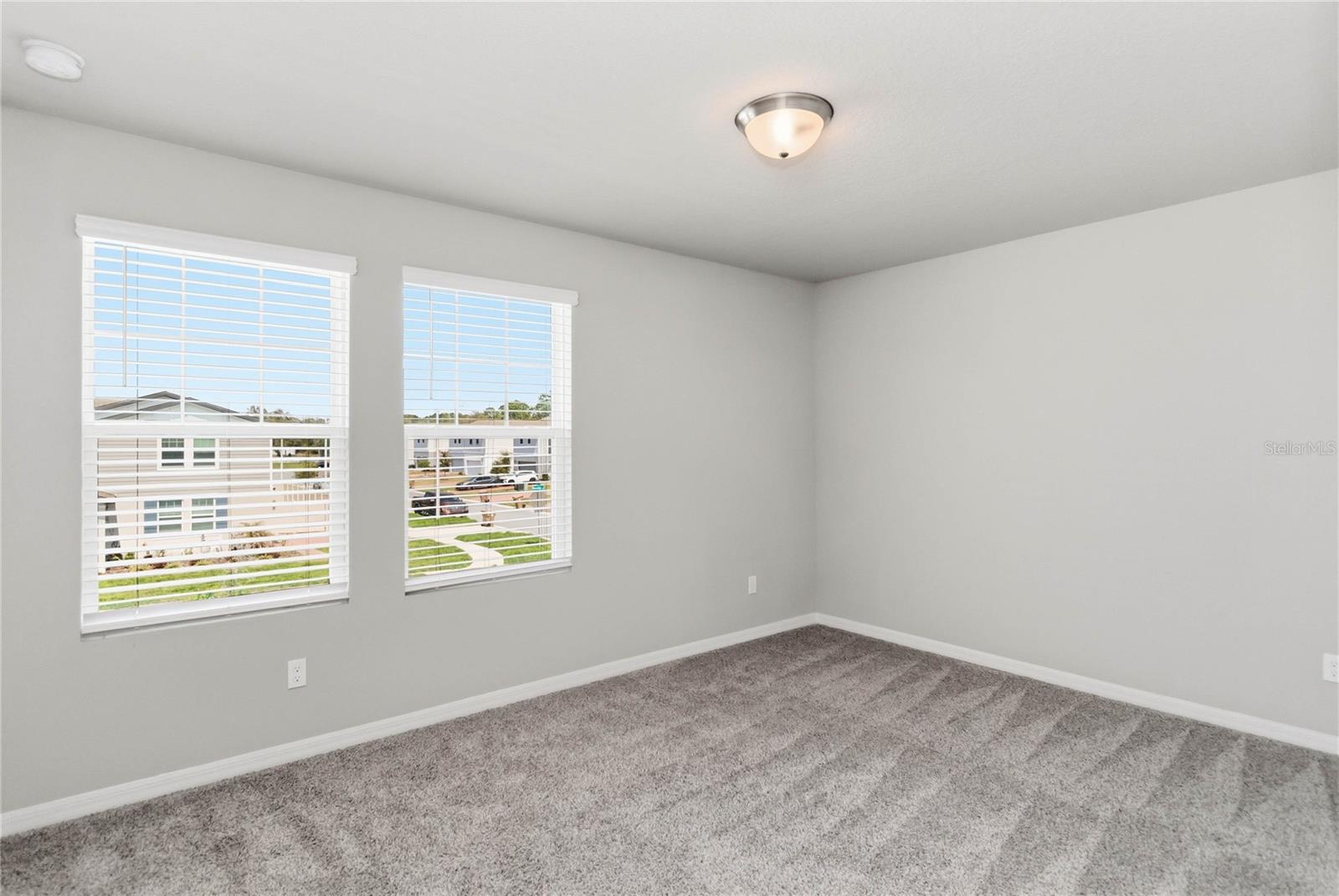 5298 Meredrew Ln Property Photo 39