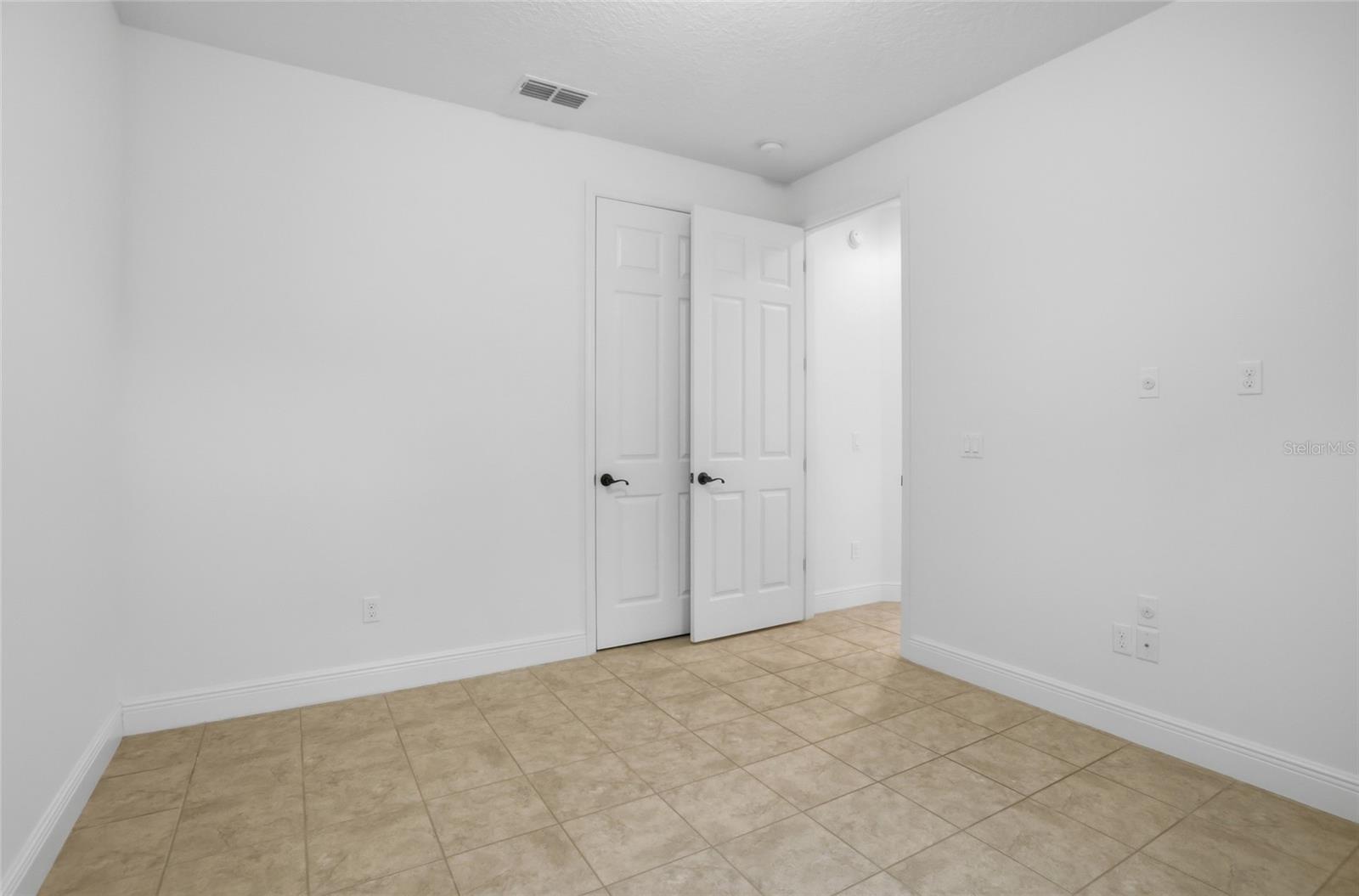 2330 Kelbrook Ct Property Photo 31