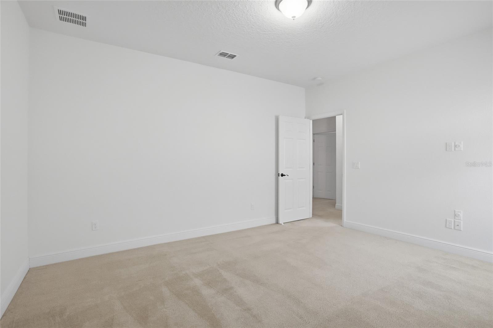 2330 Kelbrook Ct Property Photo 48