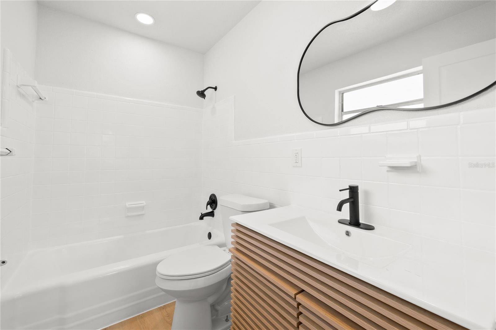 13388 1st St E Property Photo 10