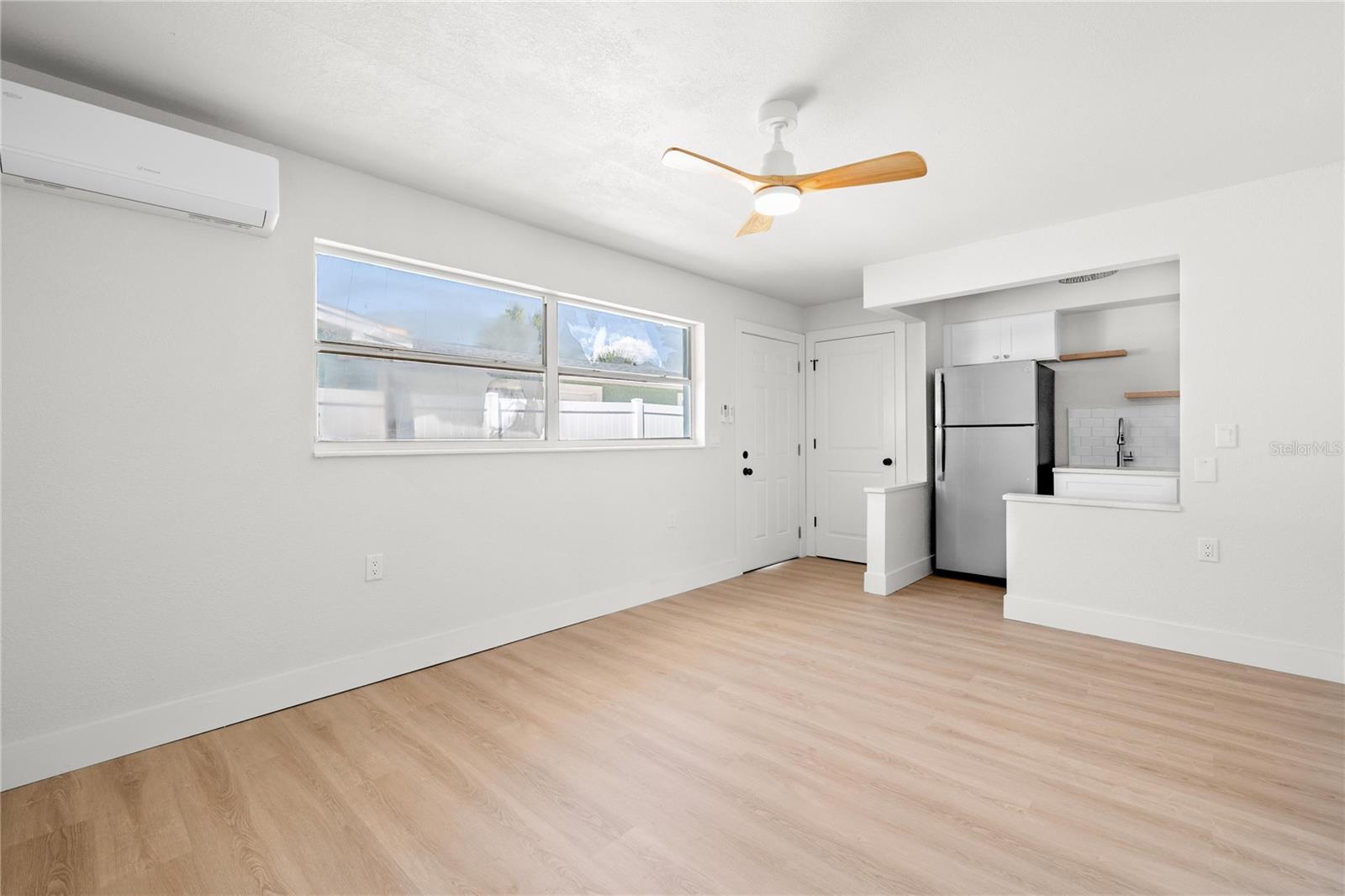 13388 1st St E Property Photo 12