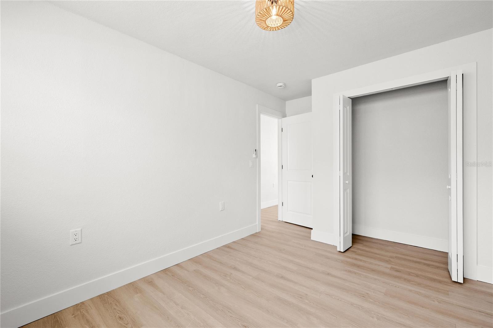 13388 1st St E Property Photo 20