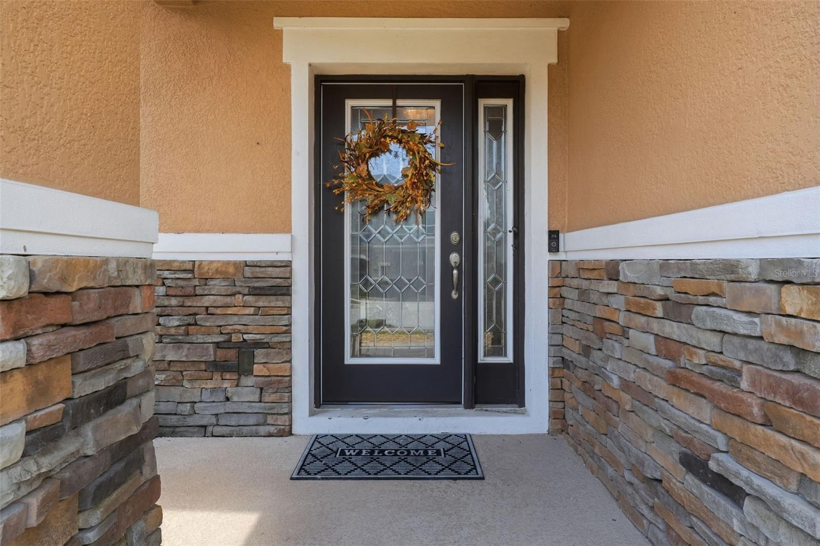 979 Counts Crest Cir Property Photo 5