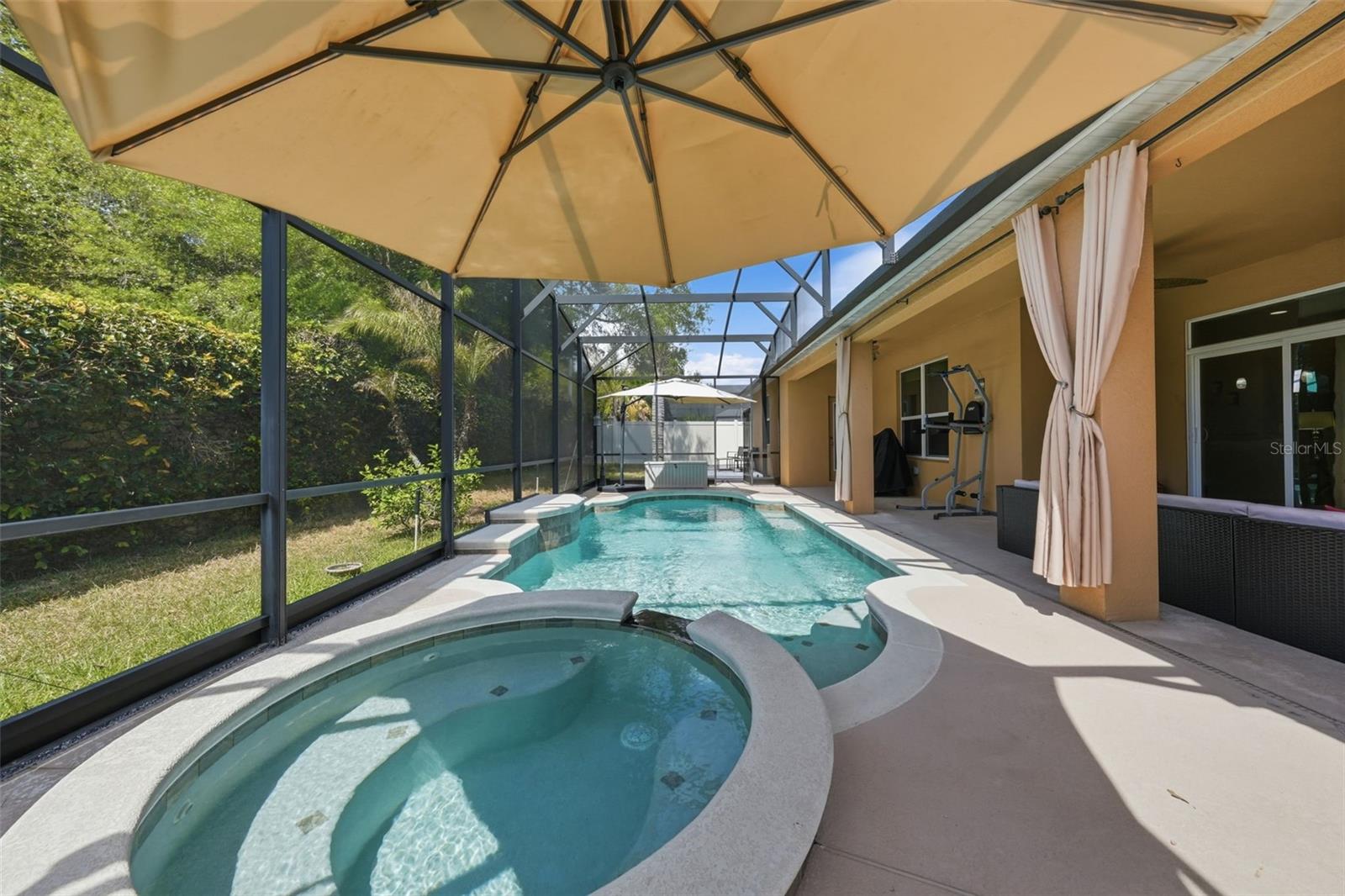 979 Counts Crest Cir Property Photo 19