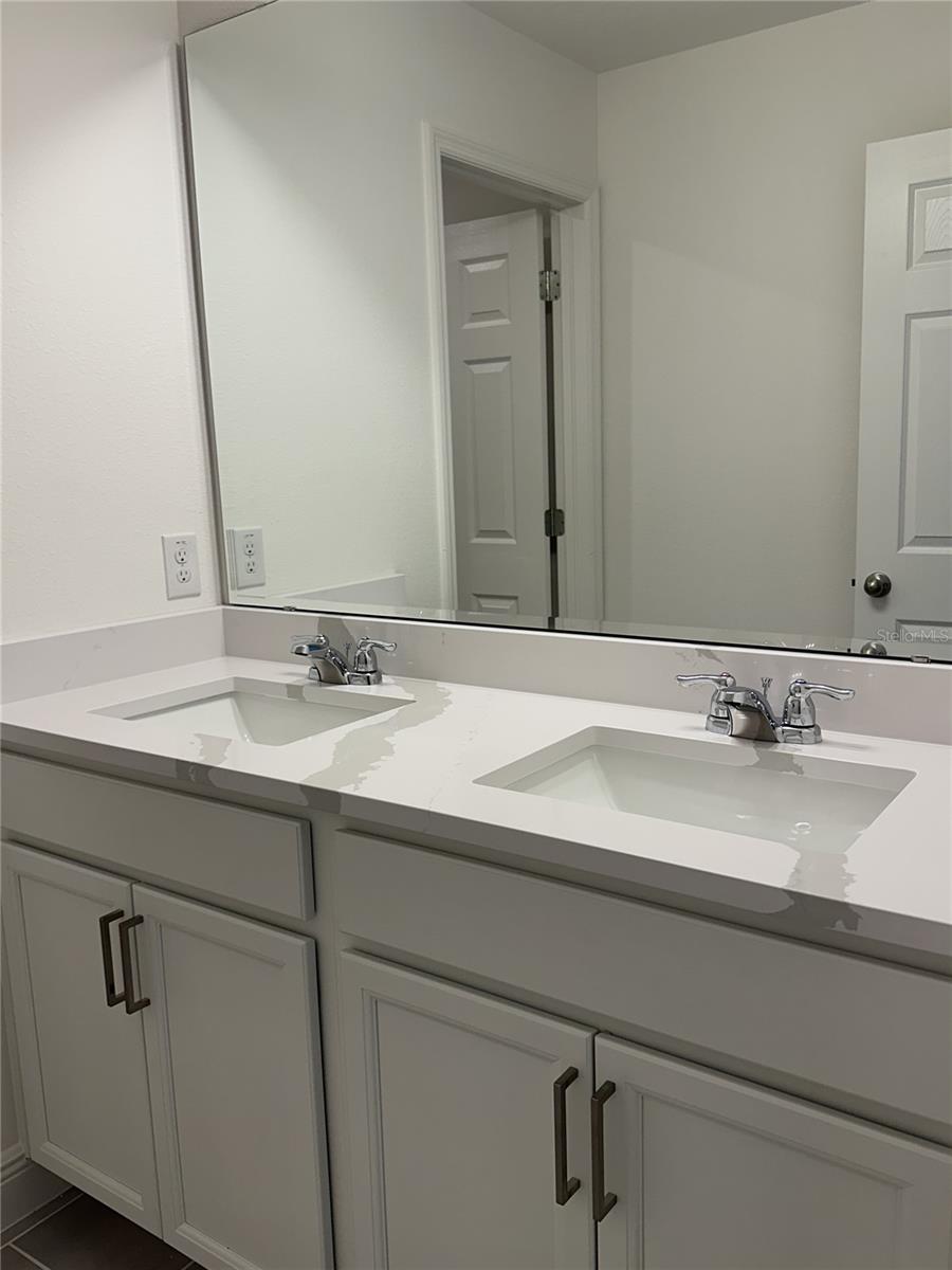 7737 Scicli Way Property Photo 6