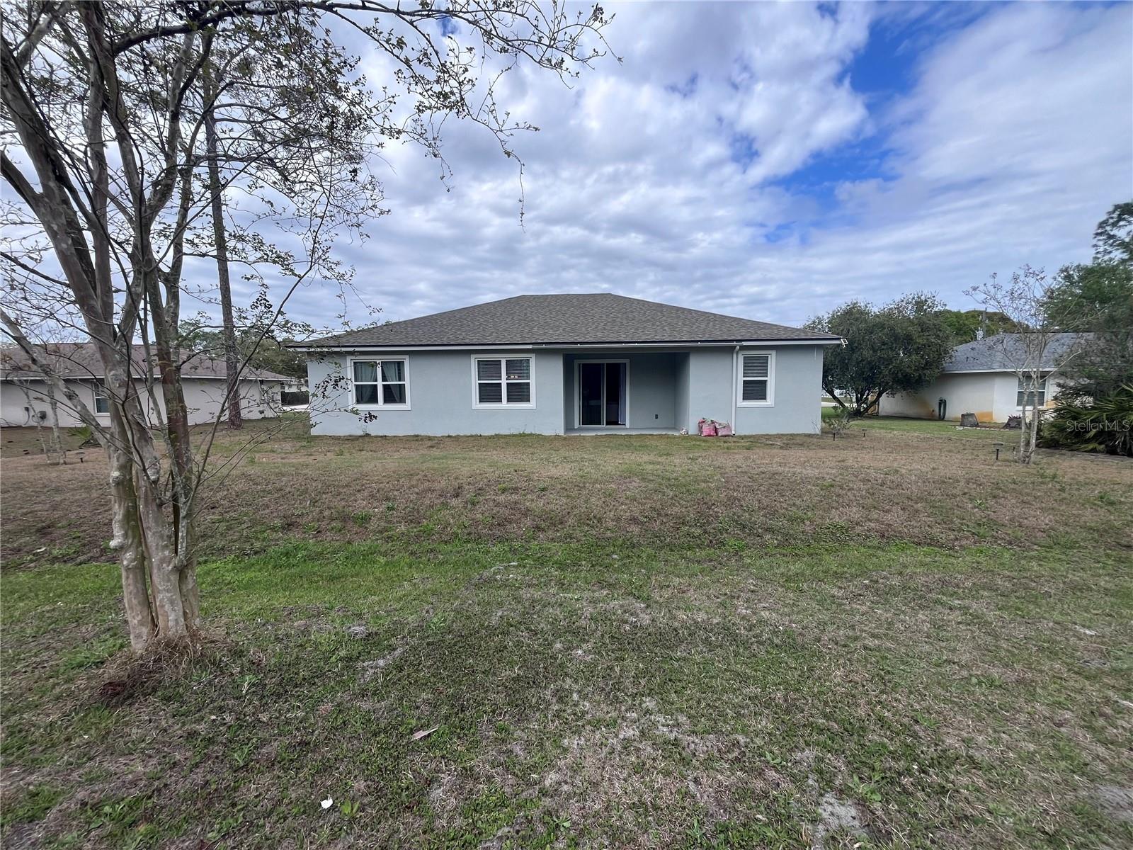41 White Star Dr Property Photo 18