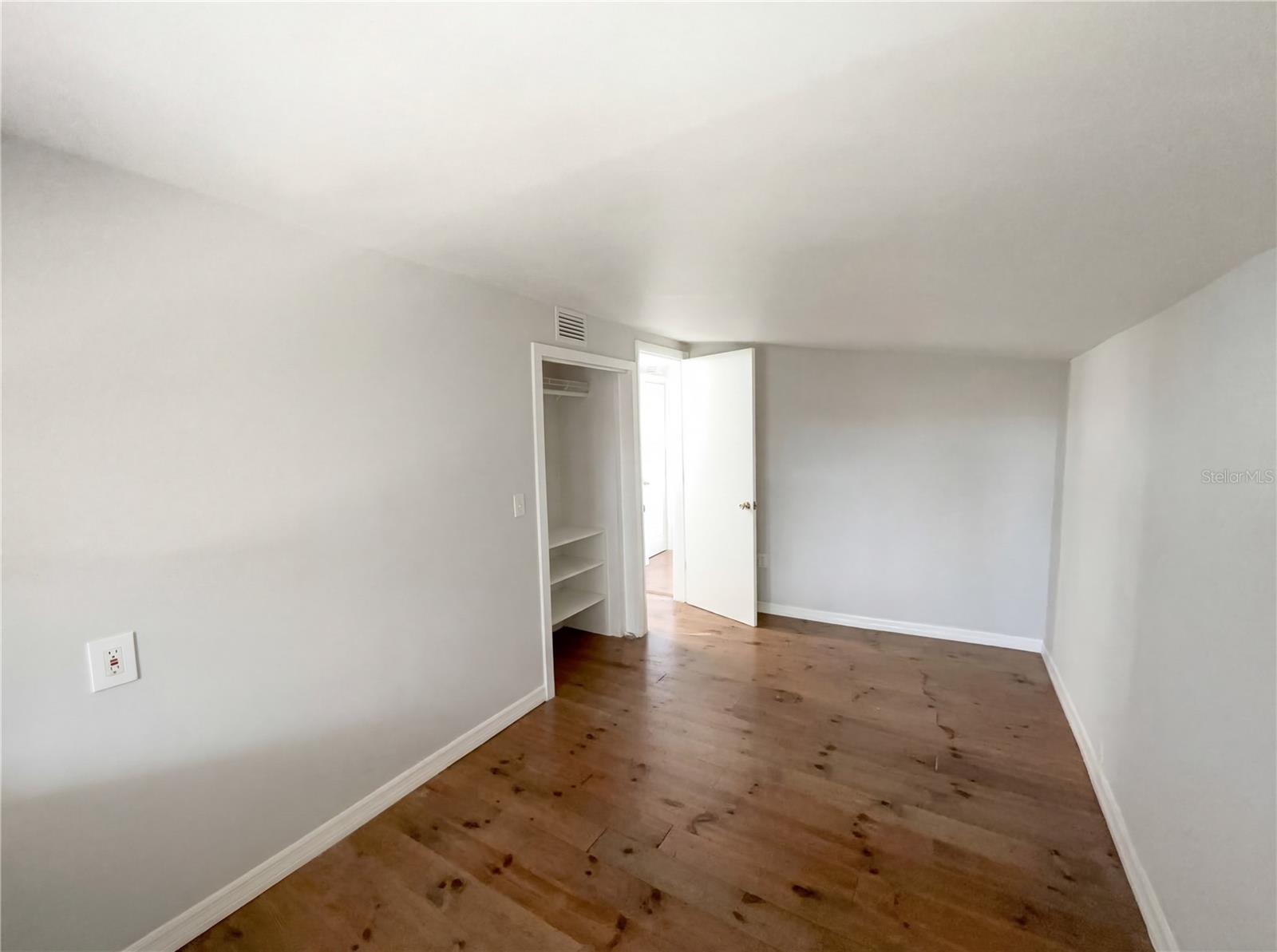1623 12th St Property Photo 7