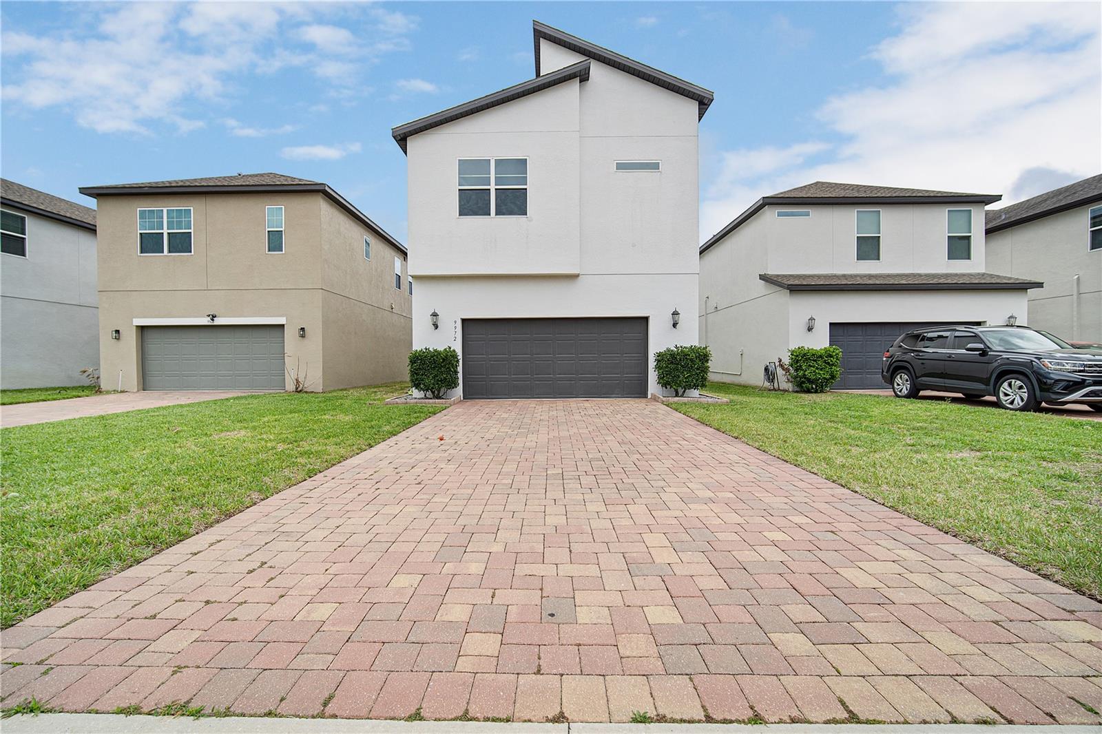 9972 Pallida Hickory Way Property Photo 4