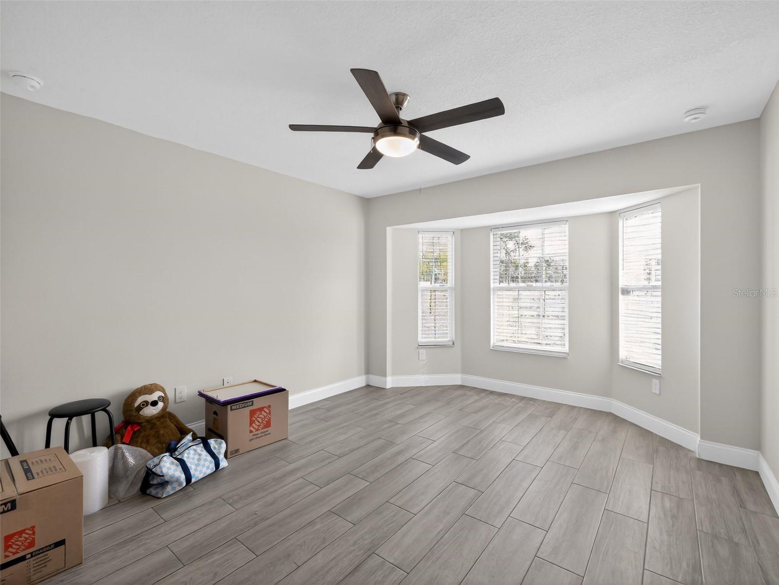 854 Fisher Rd Property Photo 3