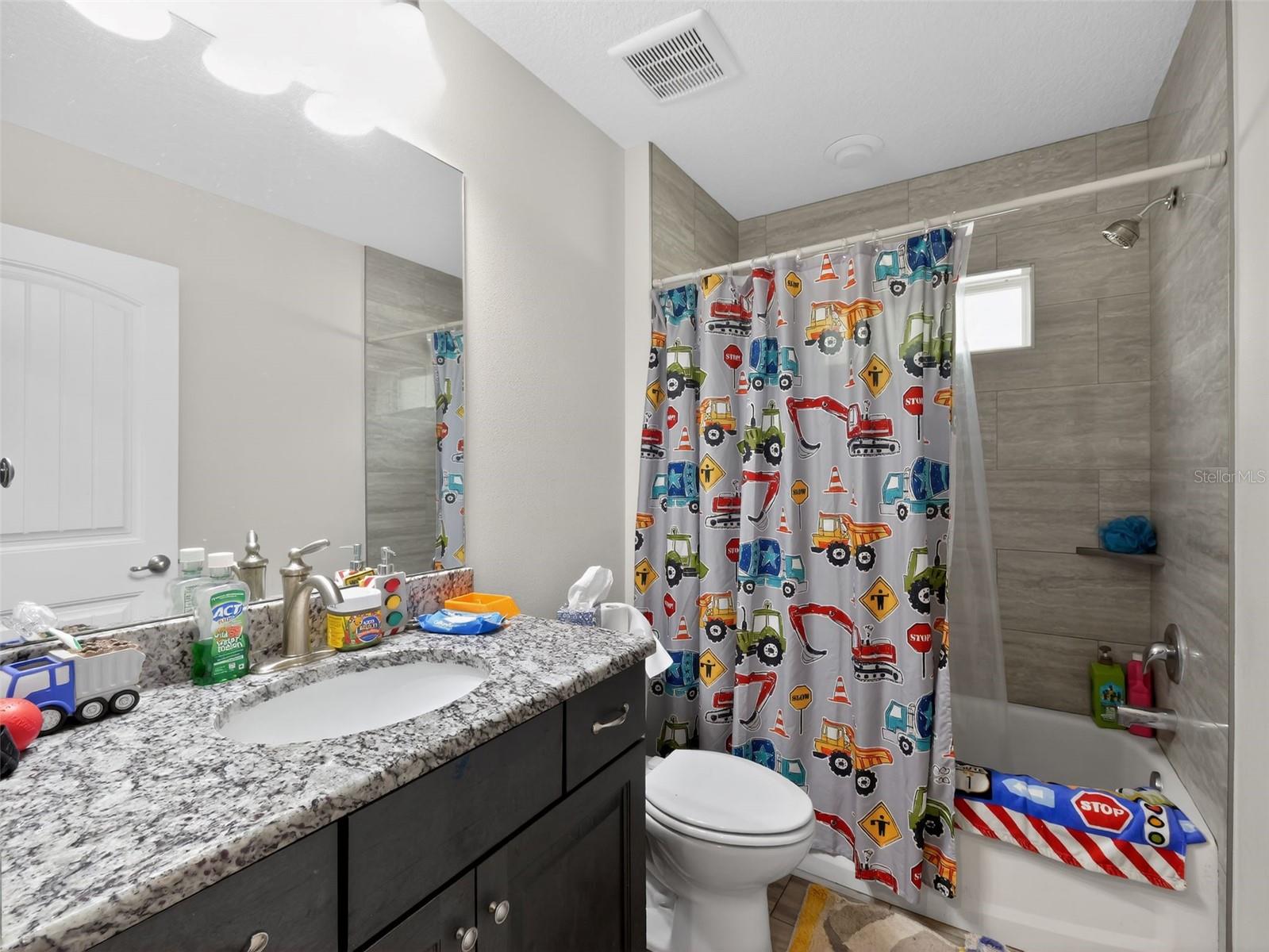 854 Fisher Rd Property Photo 17