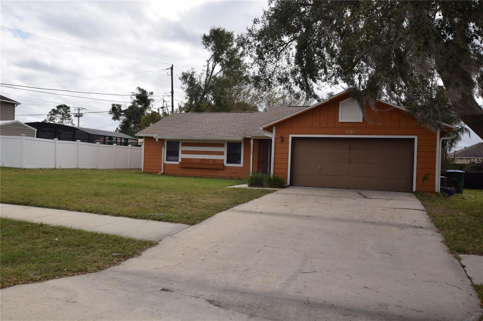 2585 Derby Dr Property Photo 1