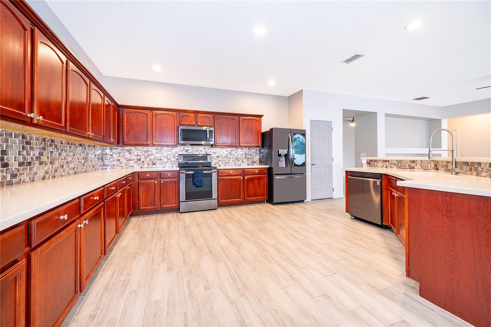 14467 Golden Rain Tree Blvd Property Photo 12