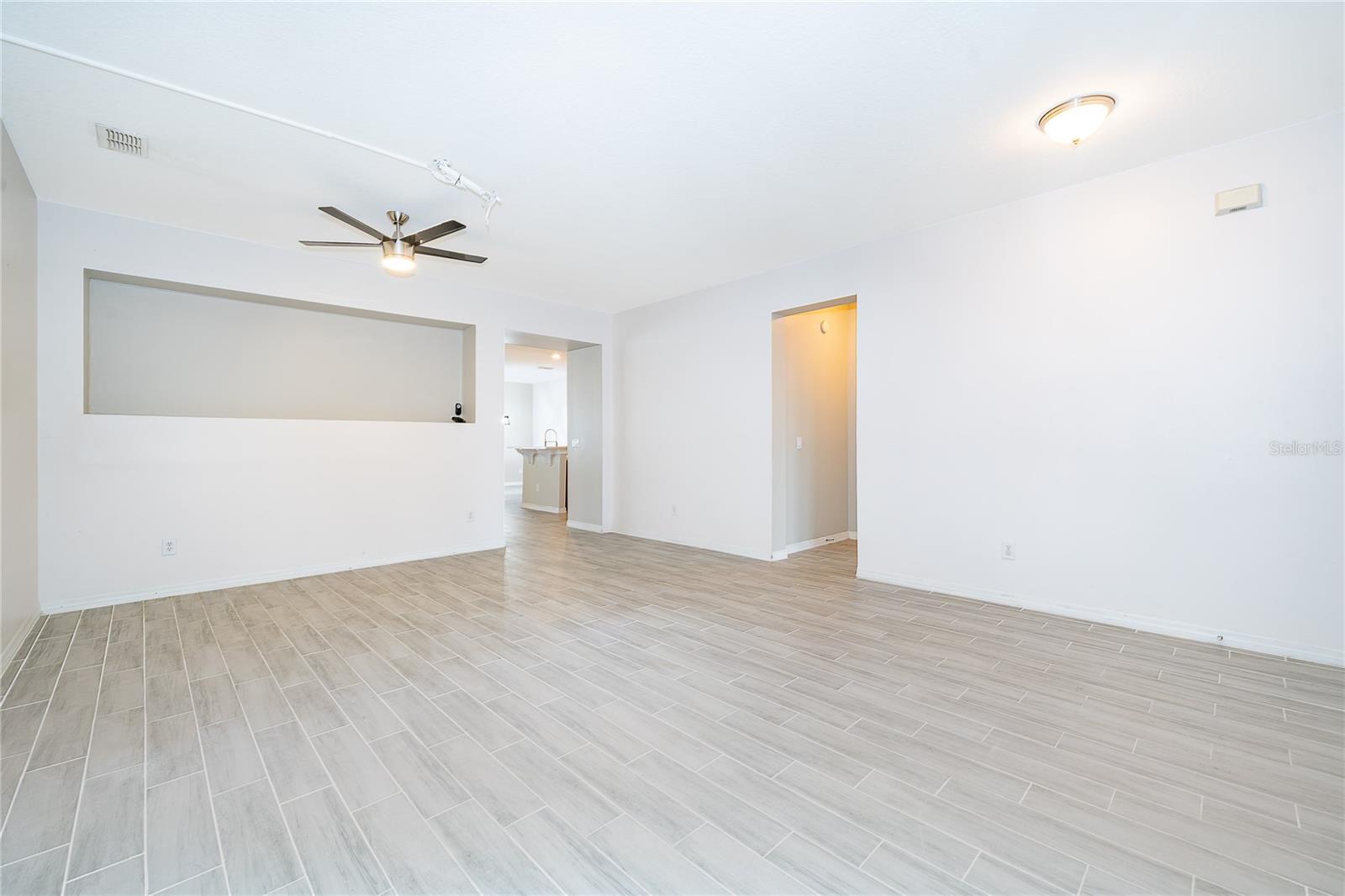 14467 Golden Rain Tree Blvd Property Photo 22