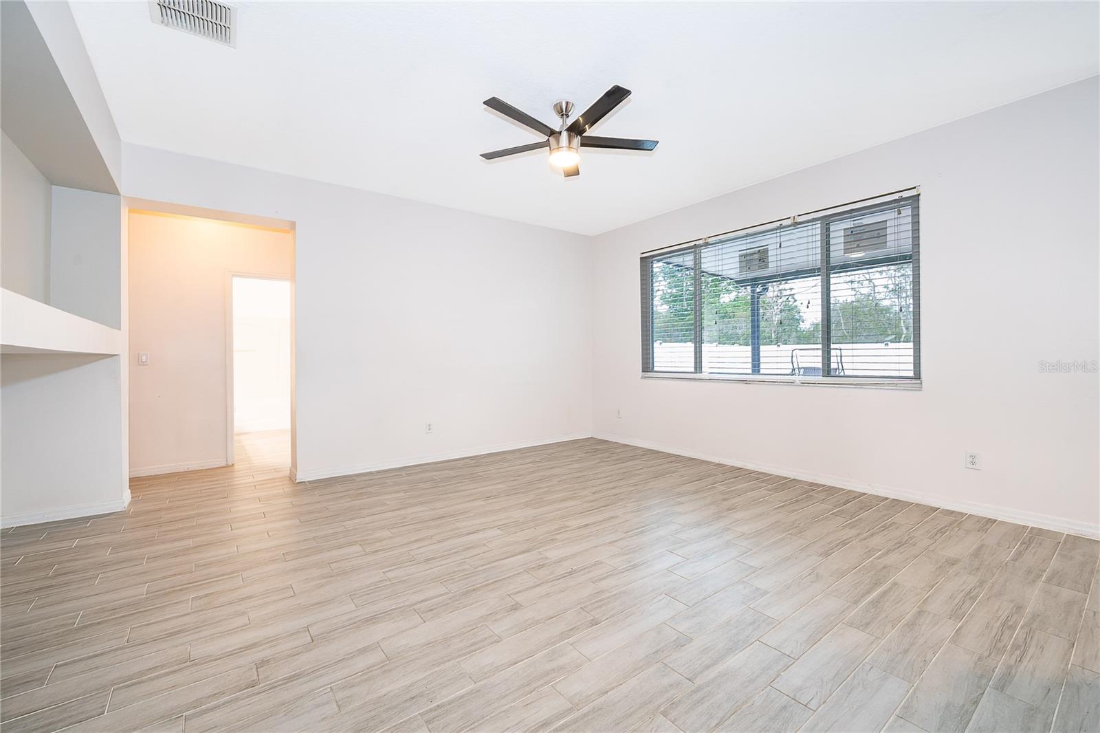 14467 Golden Rain Tree Blvd Property Photo 23