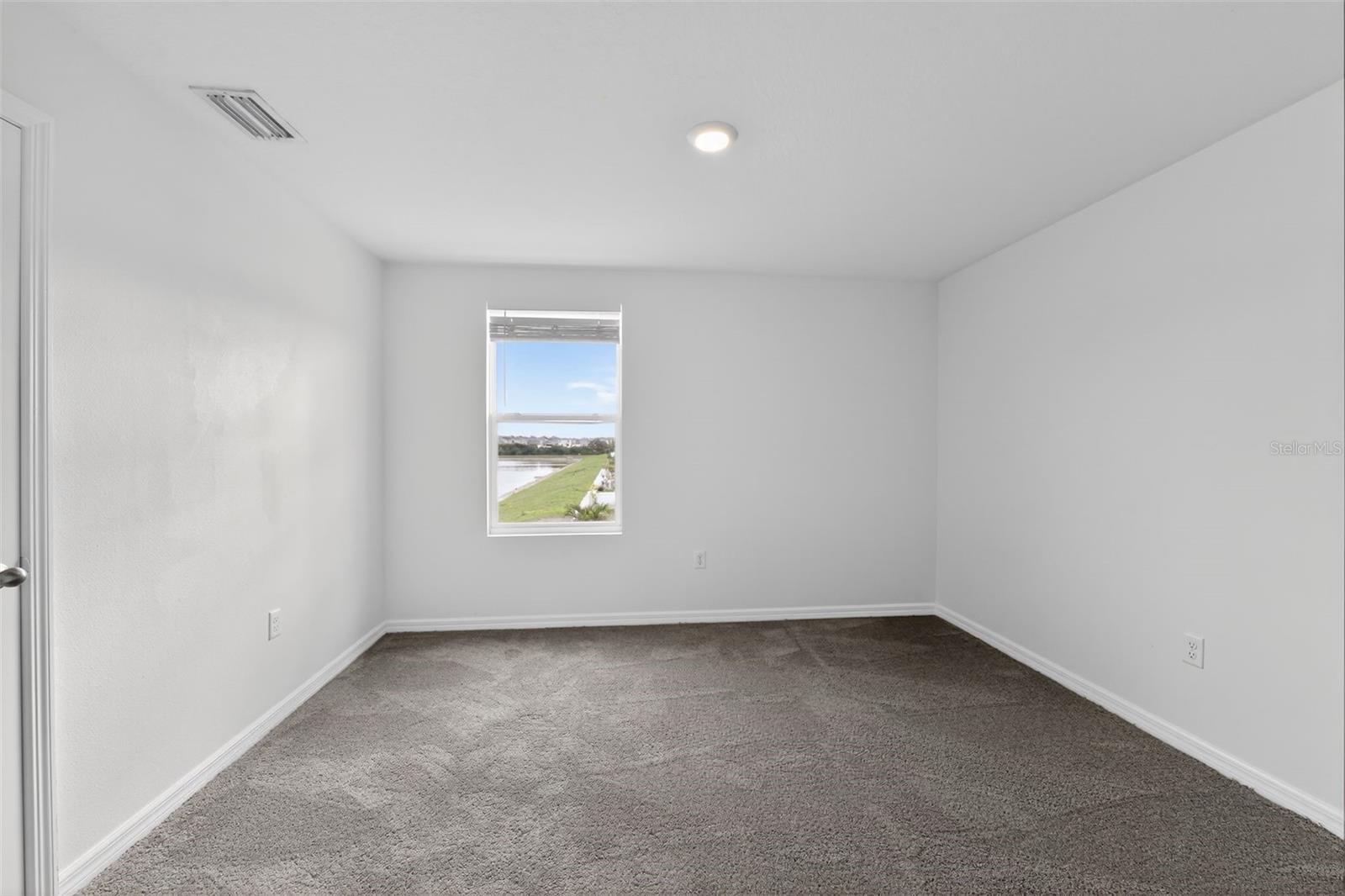 439 Sunlit Coral St Property Photo 12
