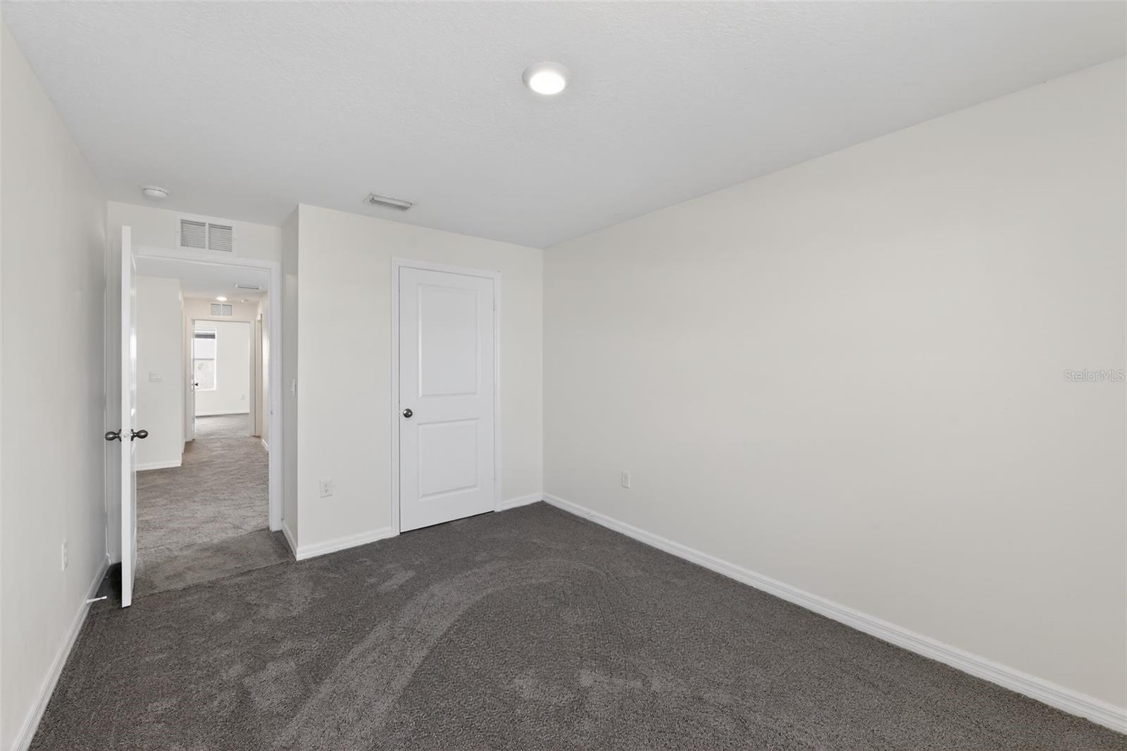 439 Sunlit Coral St Property Photo 15