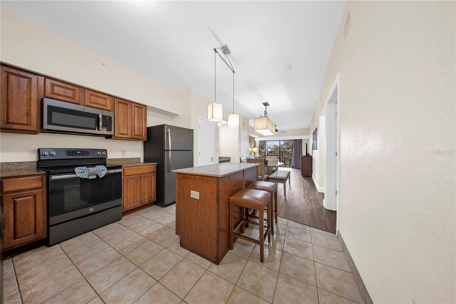 12527 Floridays Resort Dr #402e Property Photo 7