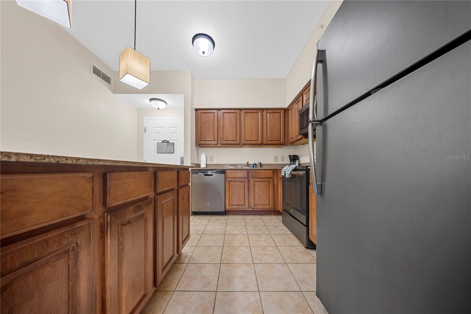 12527 Floridays Resort Dr #402e Property Photo 8