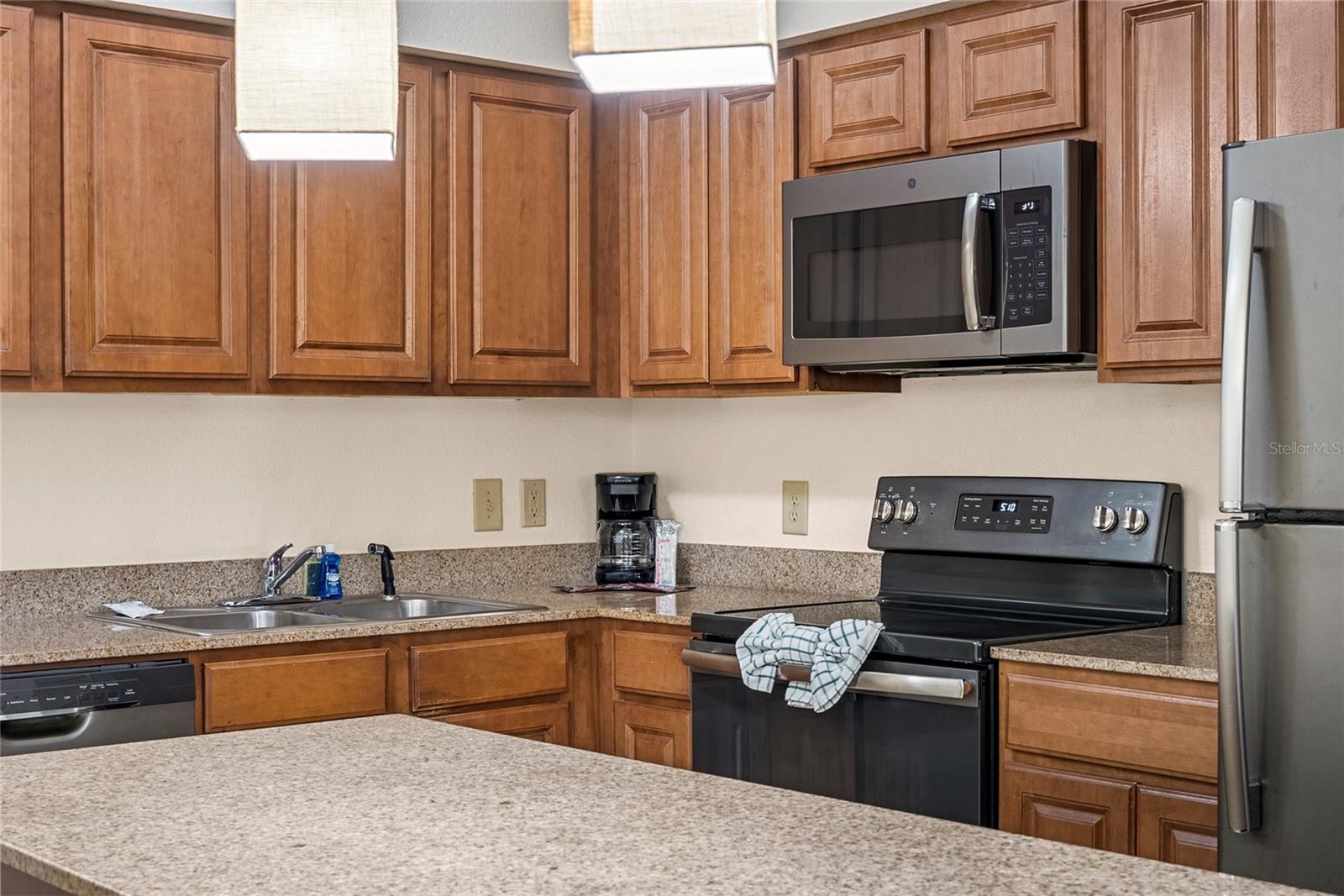12527 Floridays Resort Dr #402e Property Photo 27