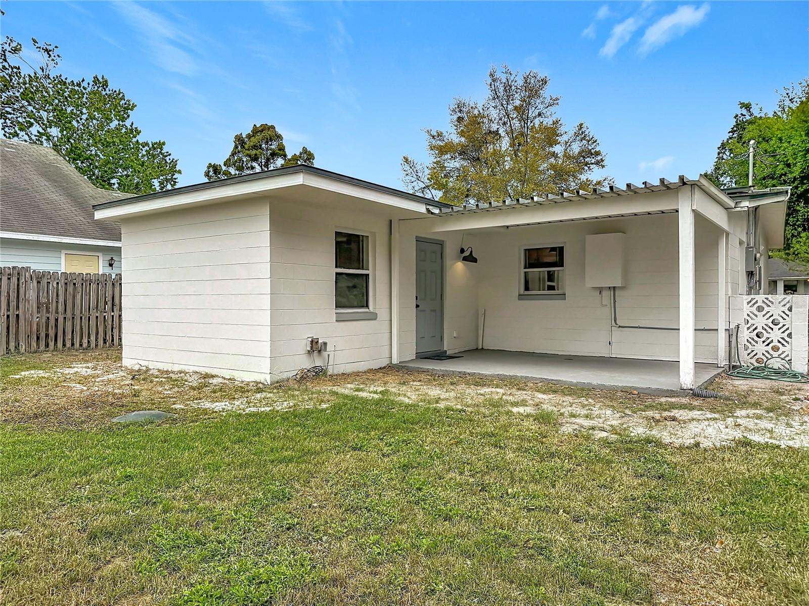 1018 Dowd Ave Property Photo 23