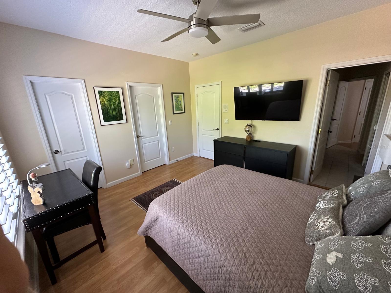 8734 Crestgate Cir Property Photo 25
