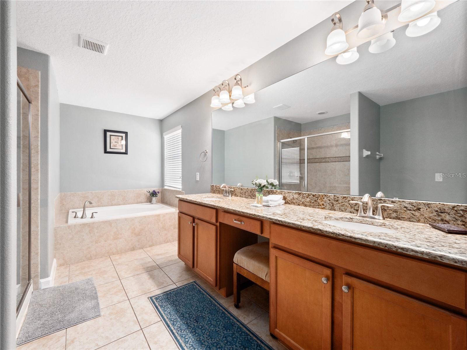 8876 Candy Palm Rd Property Photo 8