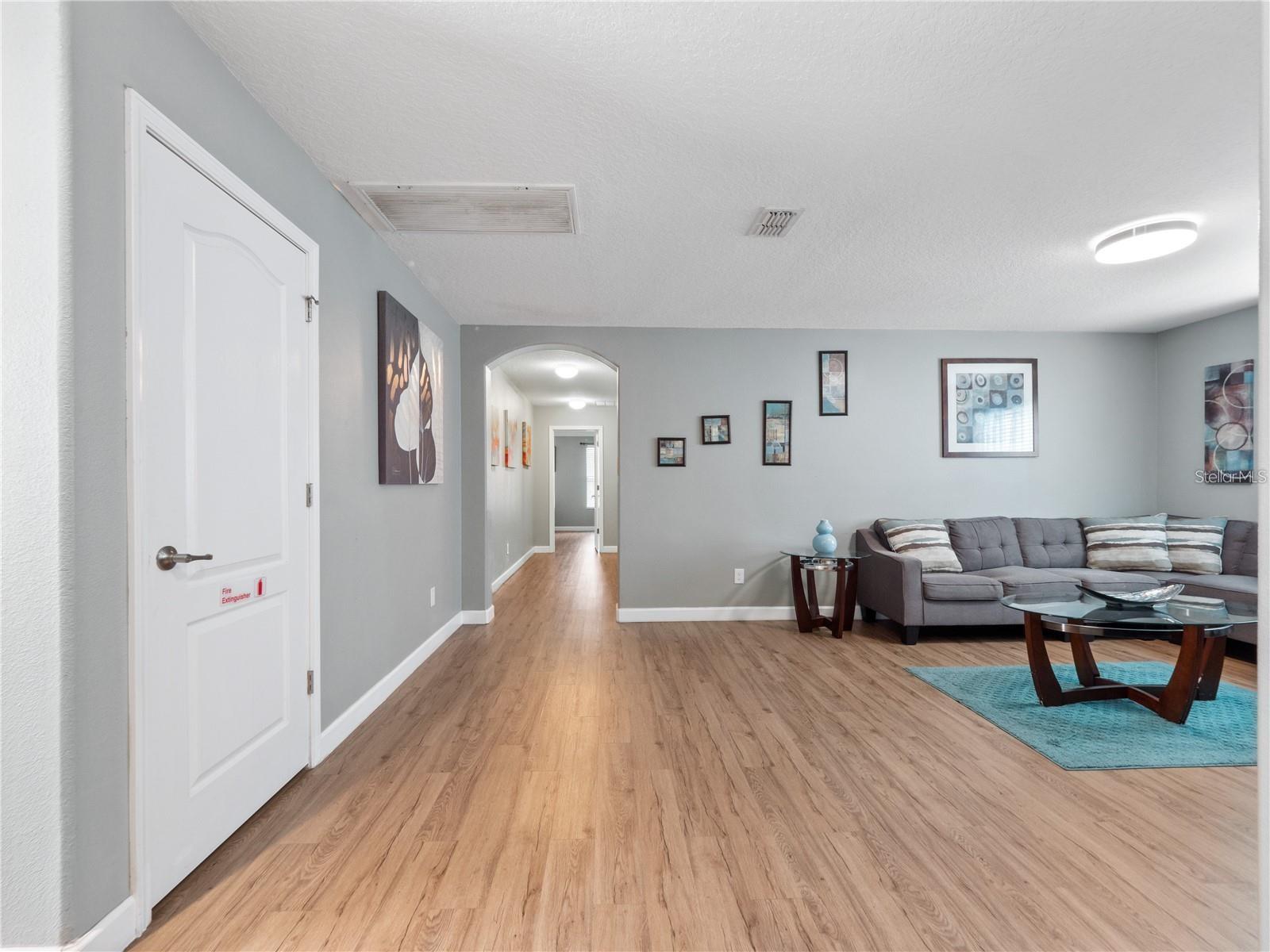 8876 Candy Palm Rd Property Photo 11