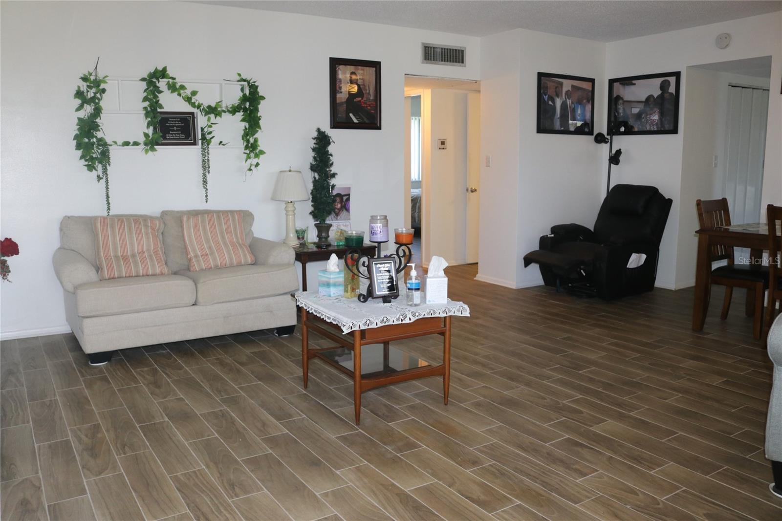 1700 6th St Nw #b23 Property Photo 6