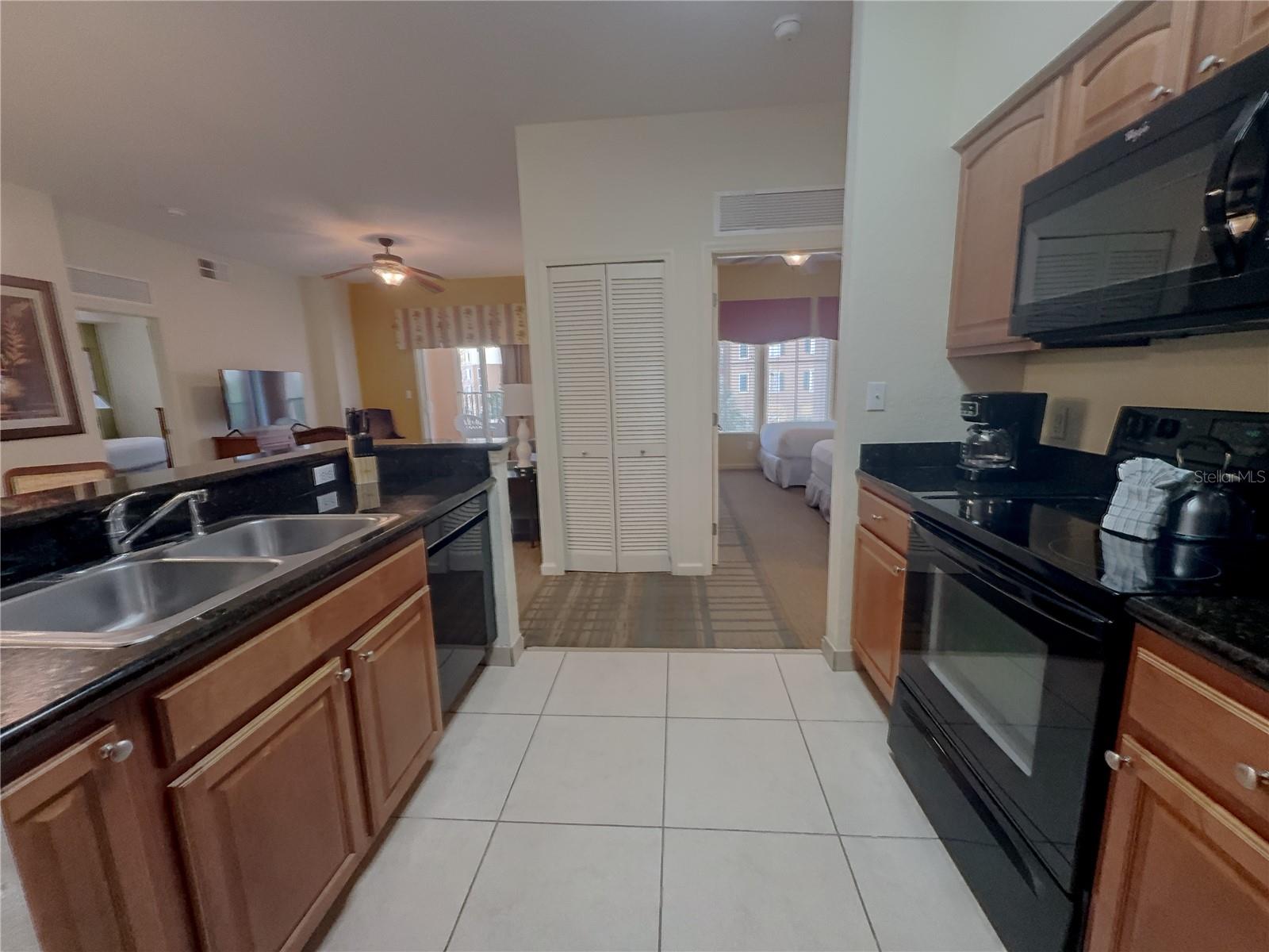 8125 Resort Village Dr #5304 Property Photo 7