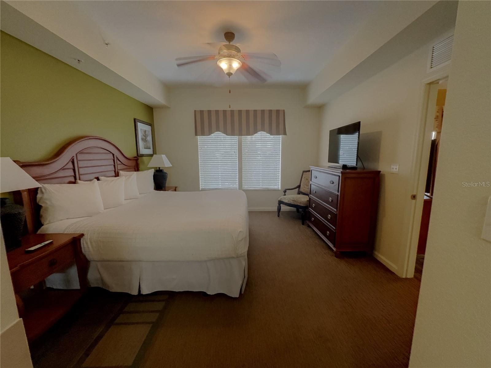 8125 Resort Village Dr #5304 Property Photo 11
