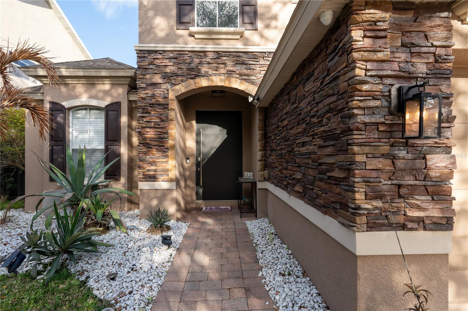 13060 Hatherton Cir Property Photo 3