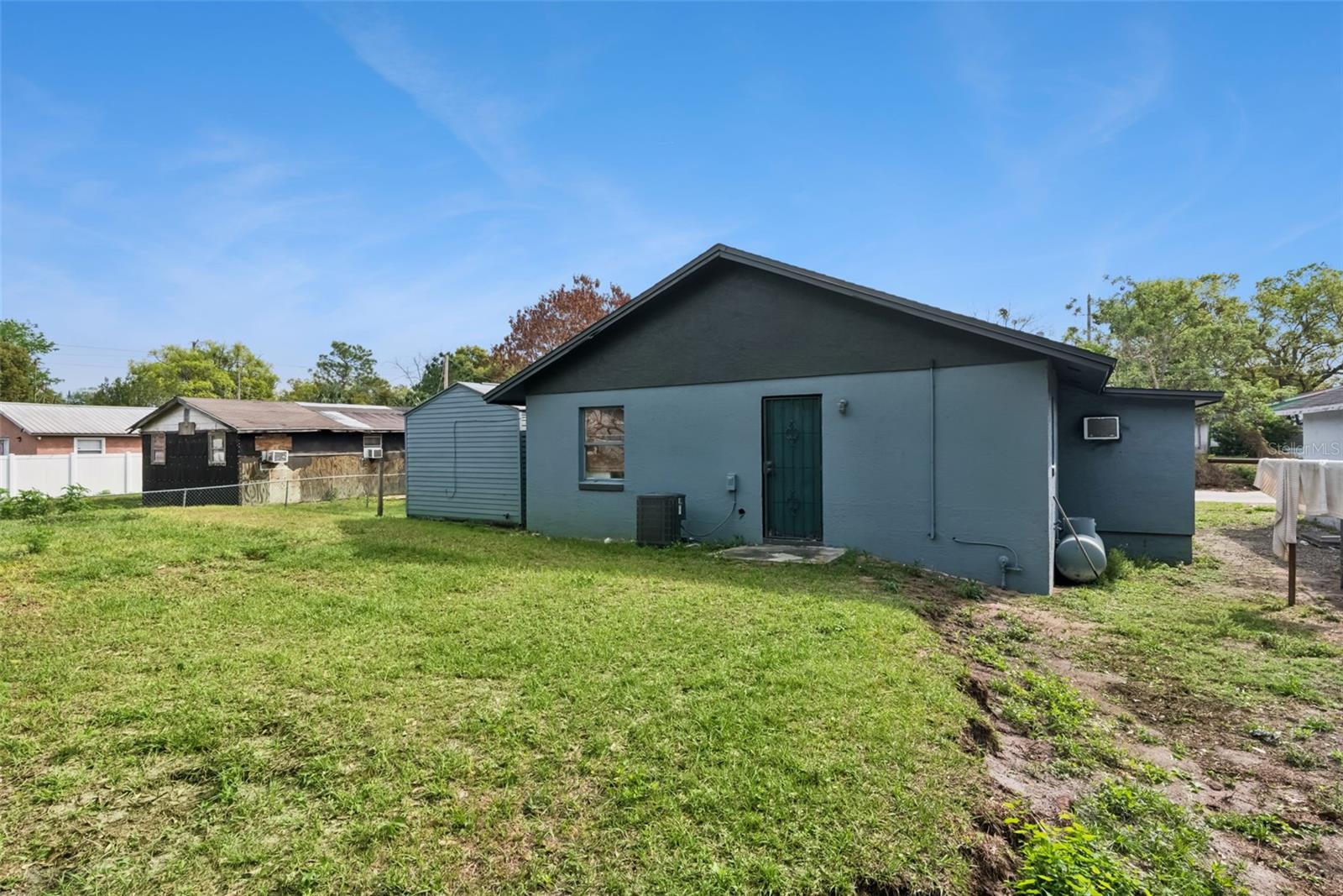 2260 Dolarway St Property Photo 19