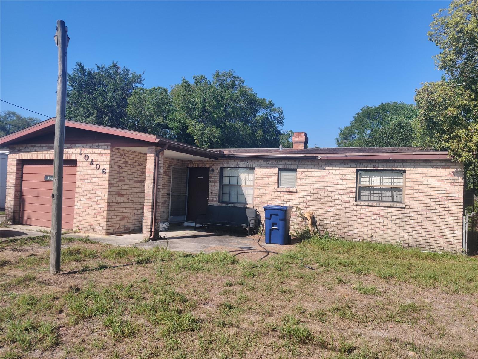 10406 N 26TH ST Property Photo 1